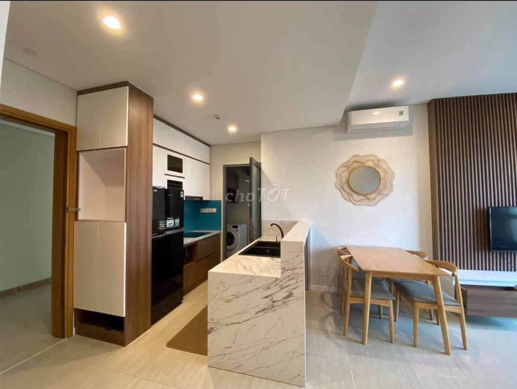 A rare one-room rent for 17 million, a very rare, empty apartment line.