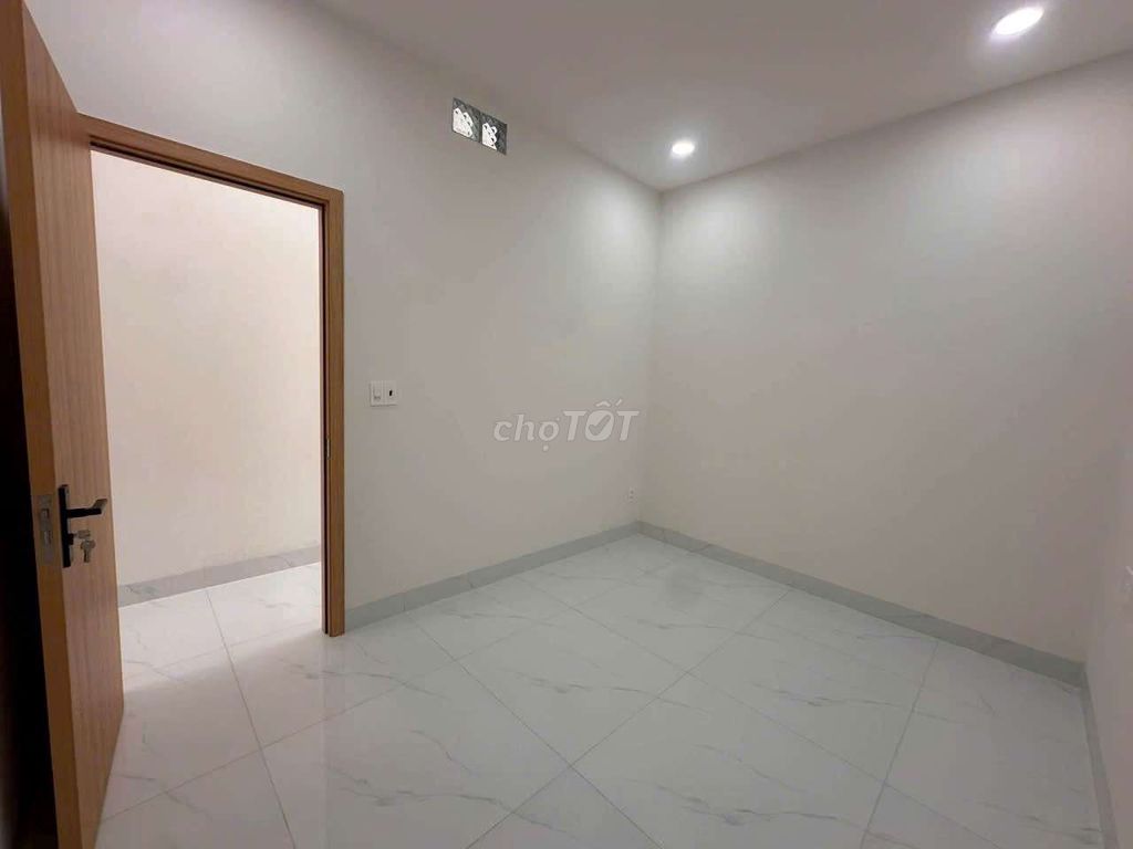 New House 4*22 1 .2 bedrooms 2 toilets