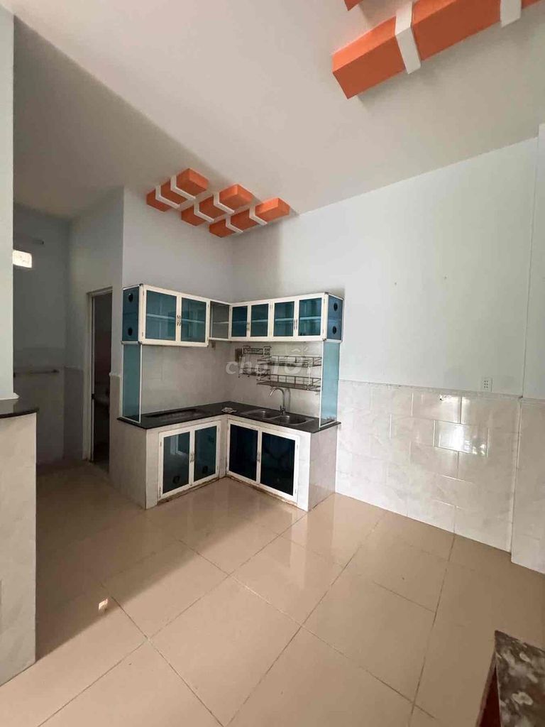 Rent a house in front of Btt 2.
