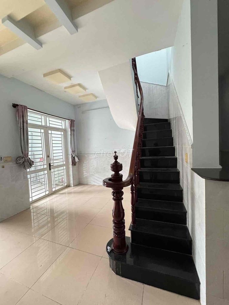 Rent a house in front of Btt 2.