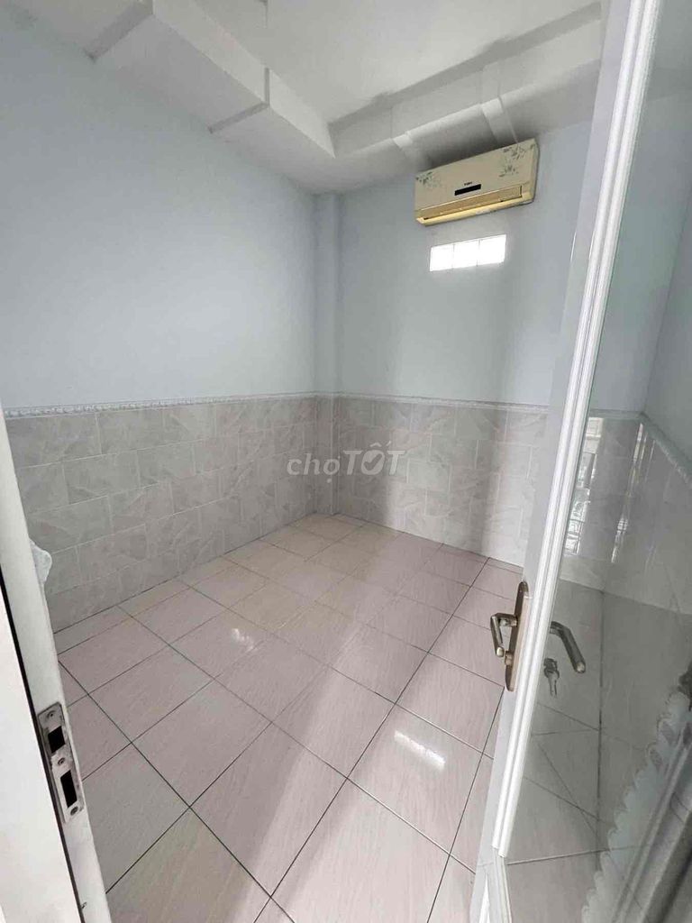 Rent a house in front of Btt 2.