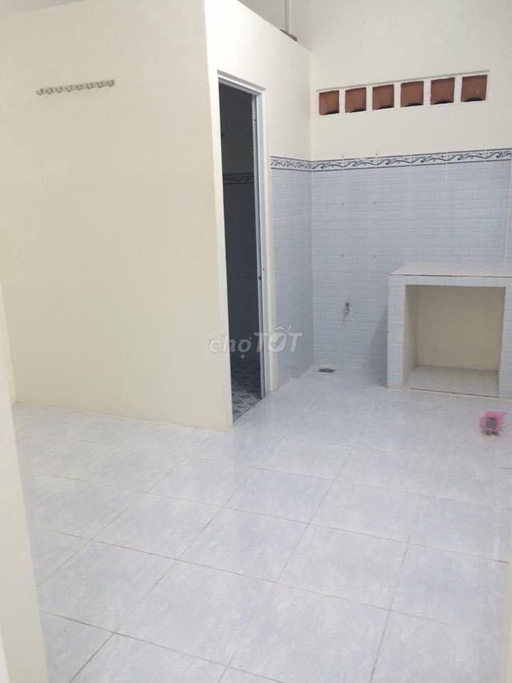 Rent room for 2nd district 4