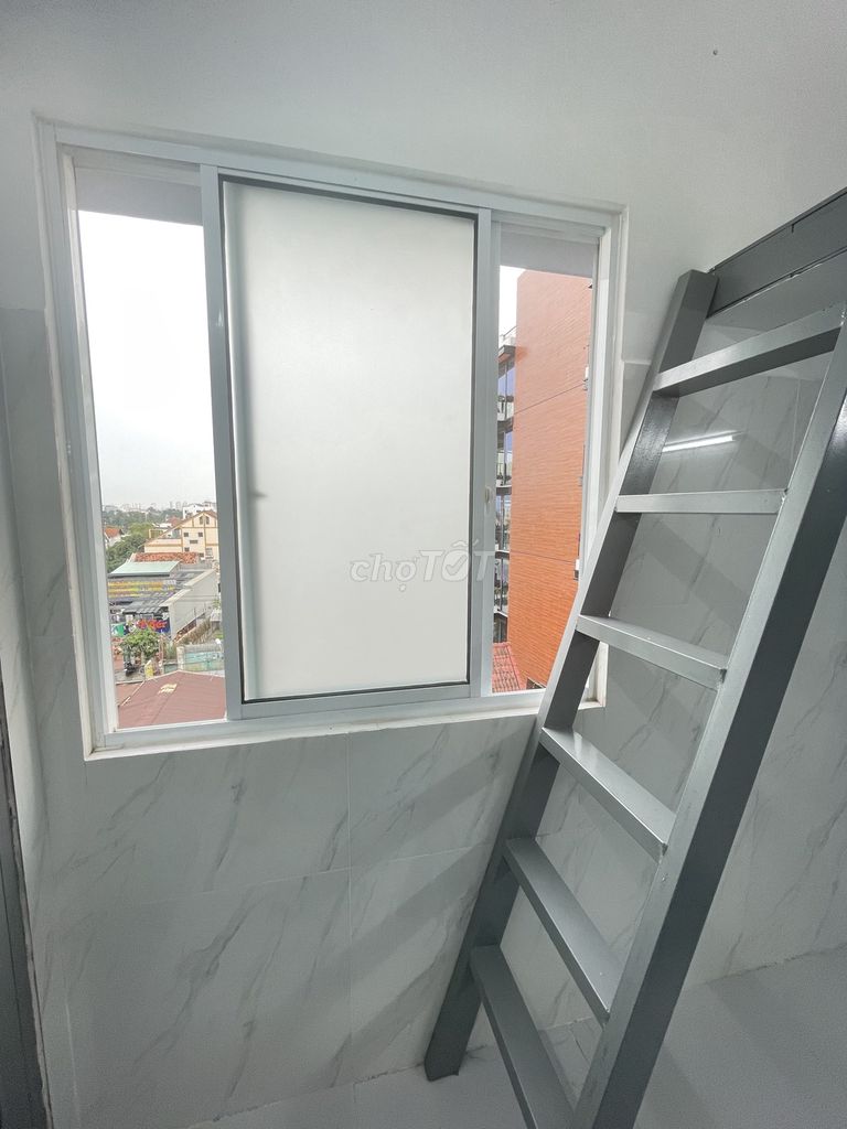 Dương Quảng Hàm beauty room