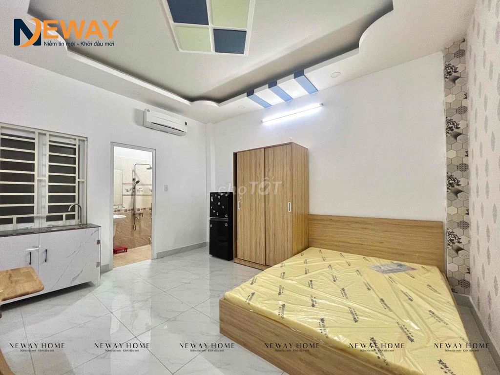 low-cost hotel room full furniture - near the heather market - flower cv village