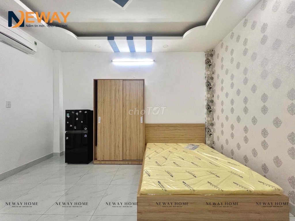 low-cost hotel room full furniture - near the heather market - flower cv village