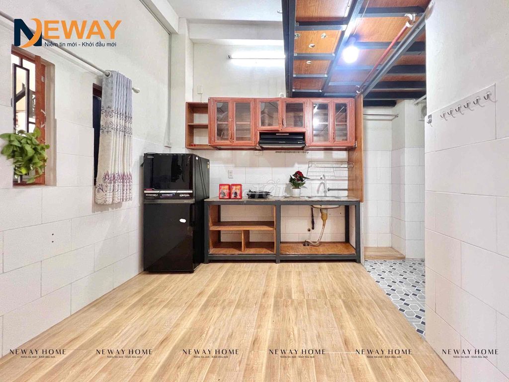 low-priced hotel room - near the flower park - full interior
