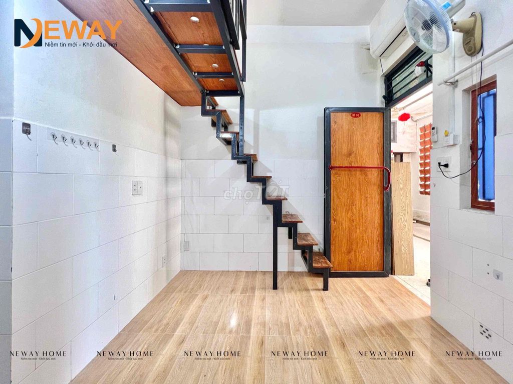 low-priced hotel room - near the flower park - full interior