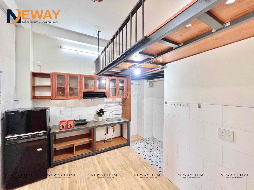 low-priced hotel room - near the flower park - full interior