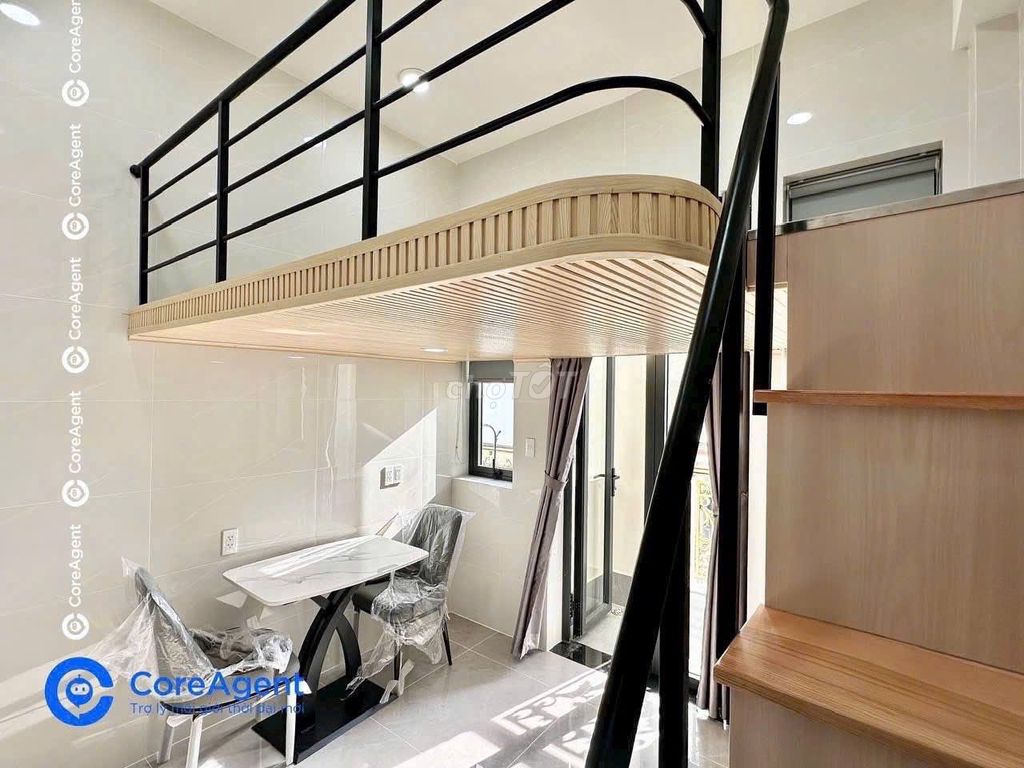 Hương Lộ 2 Bình Tân balcony hotel room - interior elevator