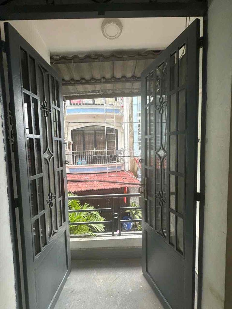 Rent on 59th and 2 bedrooms.