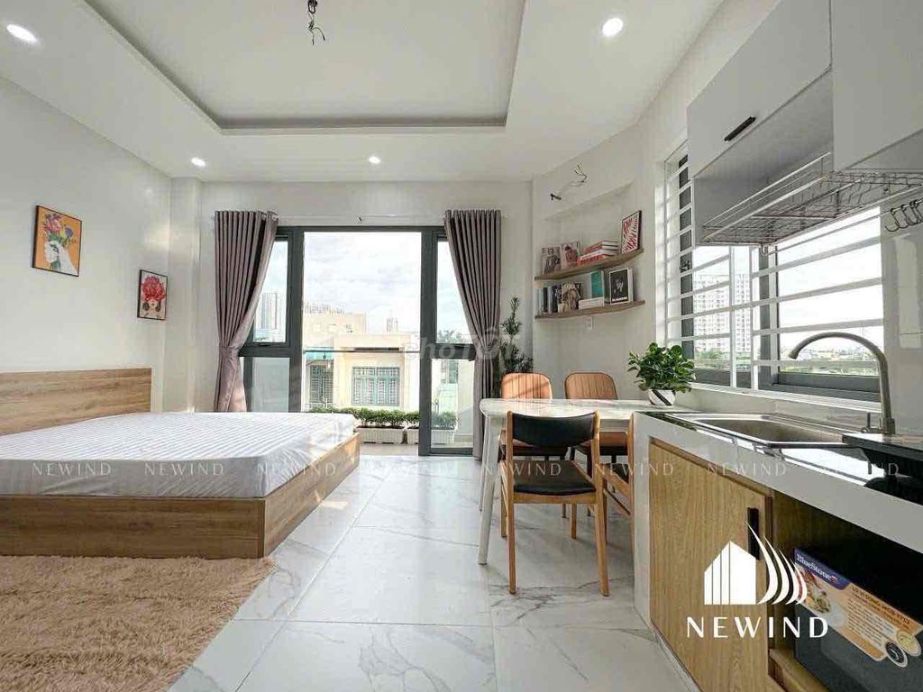 Rent an apartment full of furniture with a student price for two and three people.