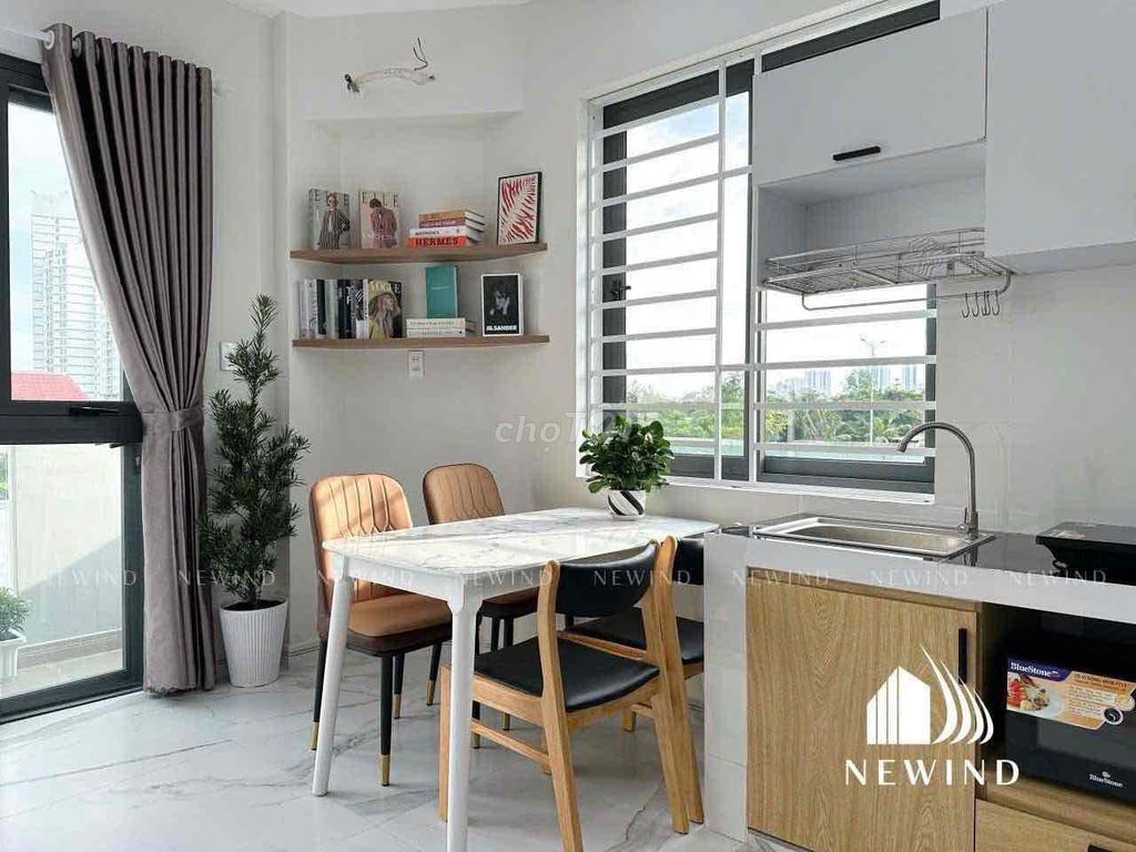 Rent an apartment full of furniture with a student price for two and three people.