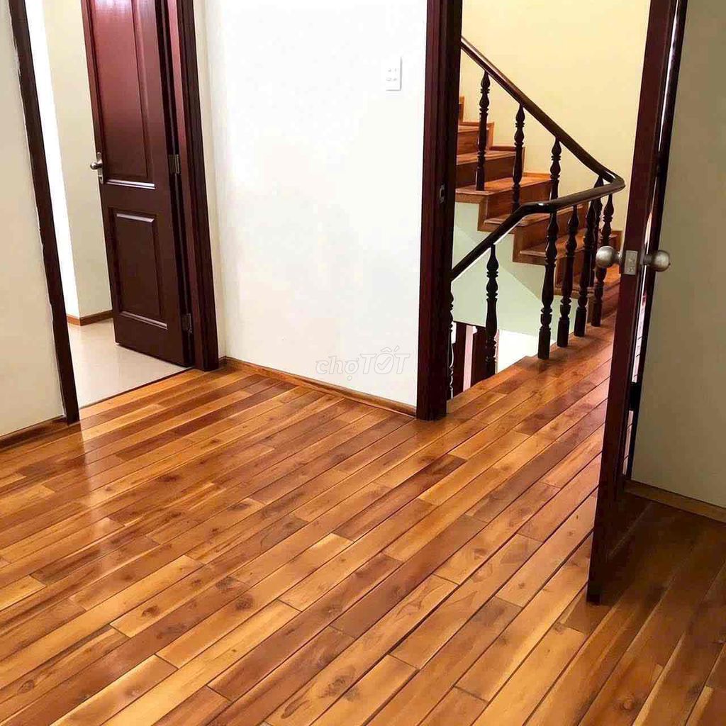 Rent a Lê Thị Hồng-7-7-7 17 Gò Vấp 5 meters 14 meters 4 bedroom 3 bathrooms near the owl market