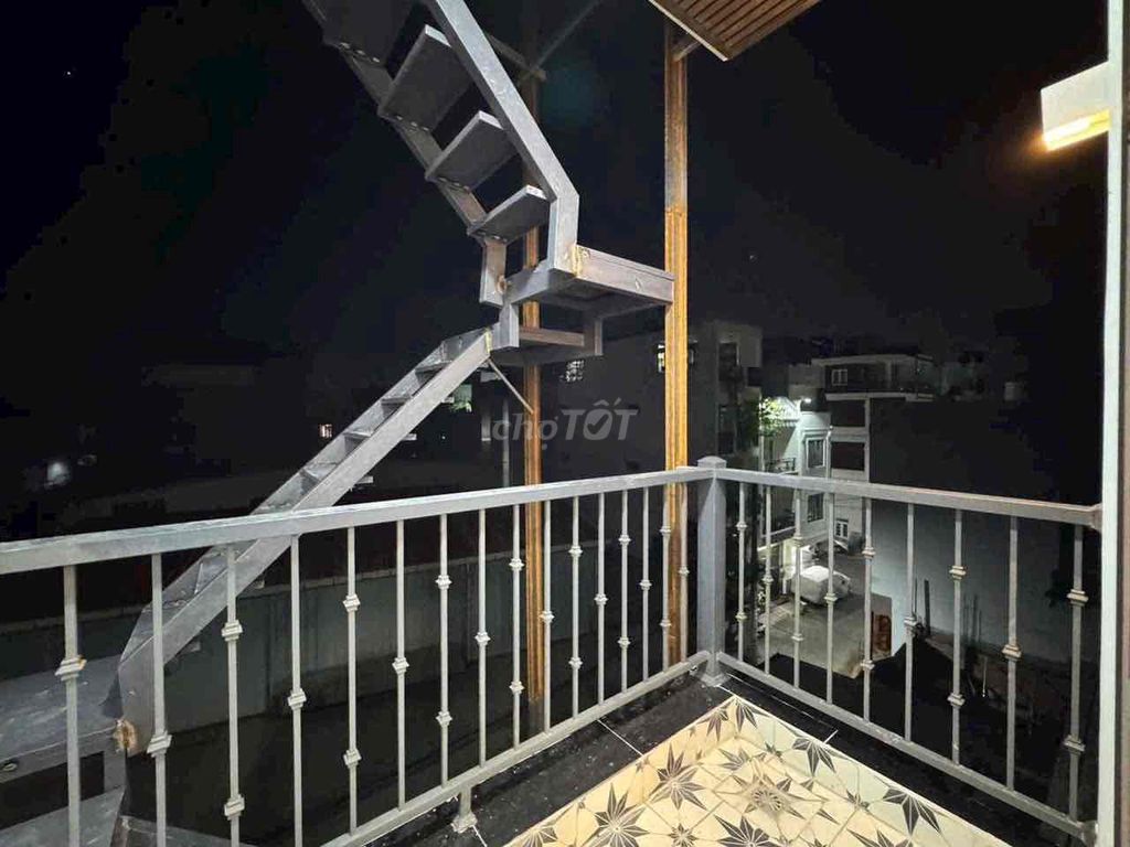 New Room Chiến Lược, full interior