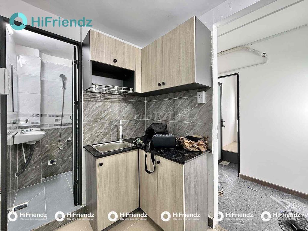 Rent two bedrooms. Four super clear windows on Nguyễn Văn Khối.