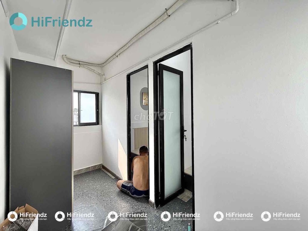 Rent two bedrooms. Four super clear windows on Nguyễn Văn Khối.