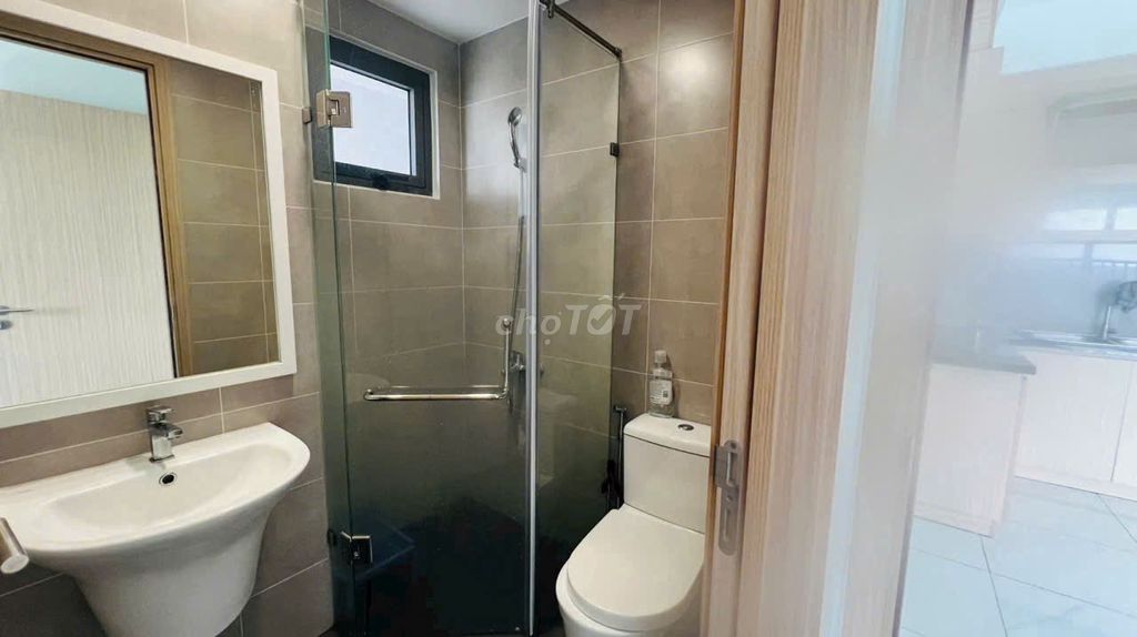 Rent Lovera Vista apartment.