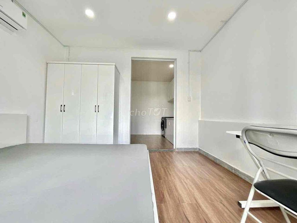 Rent apartment one bedroom 40 sqm balconies - full of county 2.