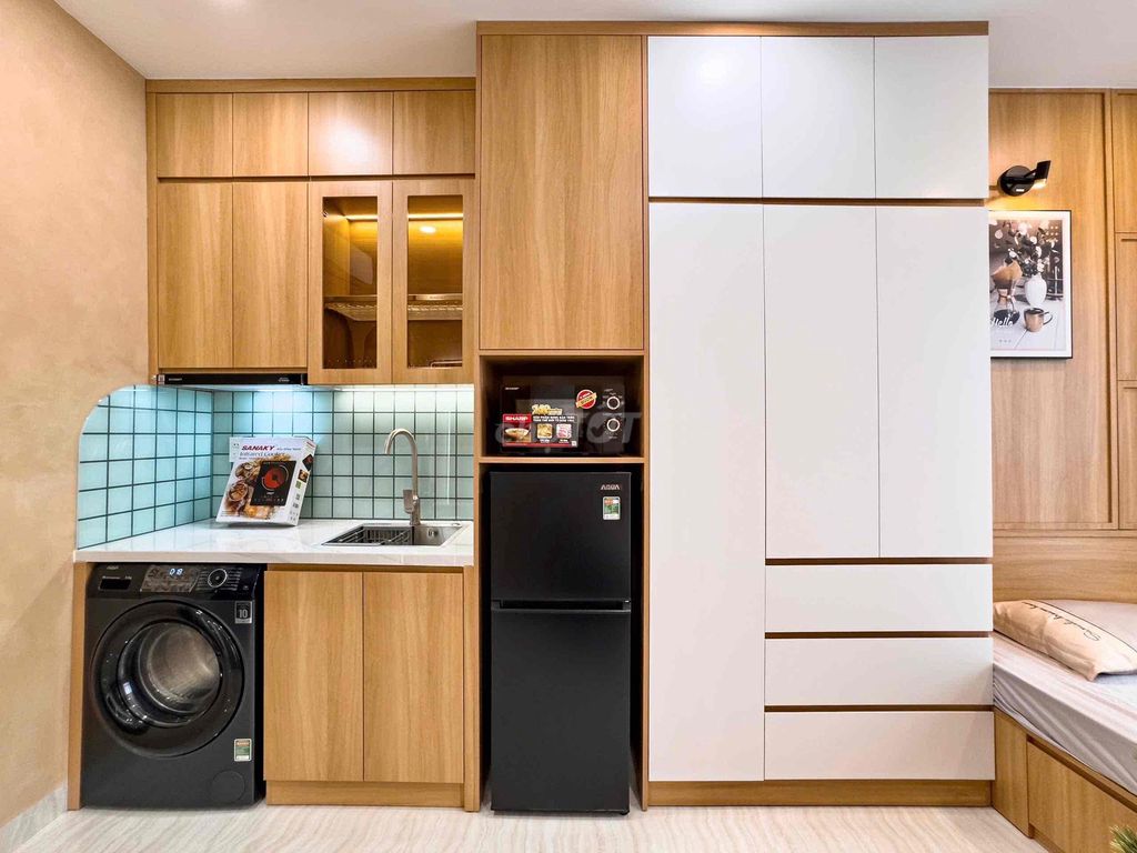 The vibe studio -- modern design -- Hoàng Sa, District 3.