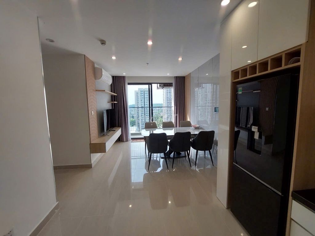 need to rent apartment 11002 Full high-end furniture