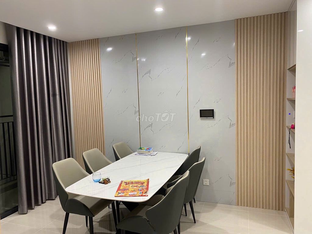 need to rent apartment 11002 Full high-end furniture
