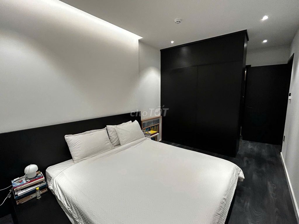 Rent me twice as good a bedroom in lavida.