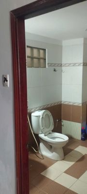 Down to 650 k-month-full dorms near Sen Queen, secure pccc