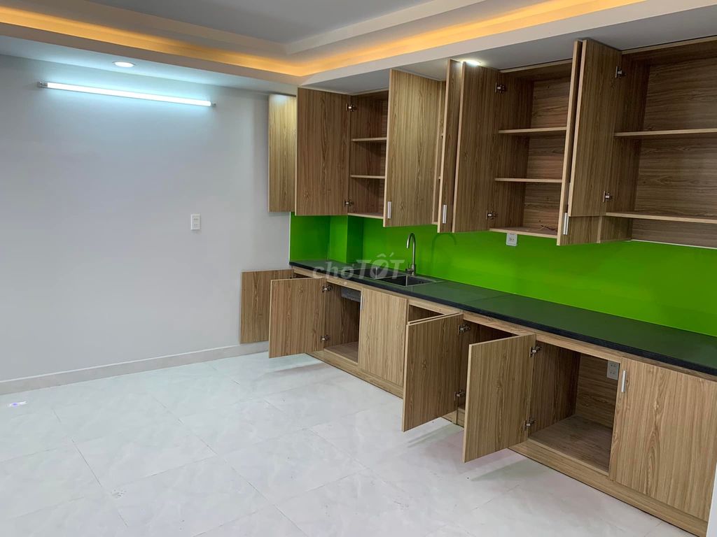 Rent Mã Lò 4th floor 3 bedroom 3 toilets, 4 x 12 meters, alleycar, 10.5 million.