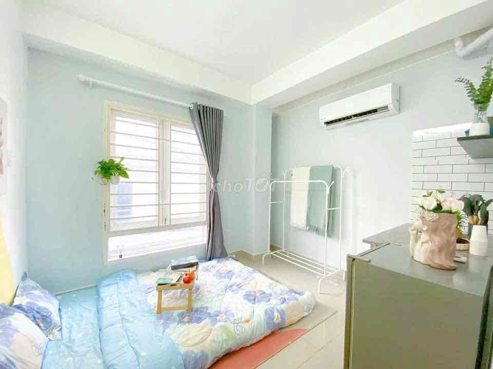 207 Nguyễn Văn Đậu,730 11, Bình Thạnh (very soft for students)