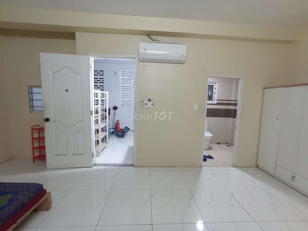 Internal Room 30 m2