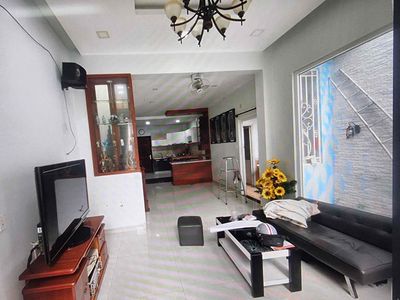 Rent a Lê Ngân 5.4 x16 house 3 bedroom 3 bathroom full interior
