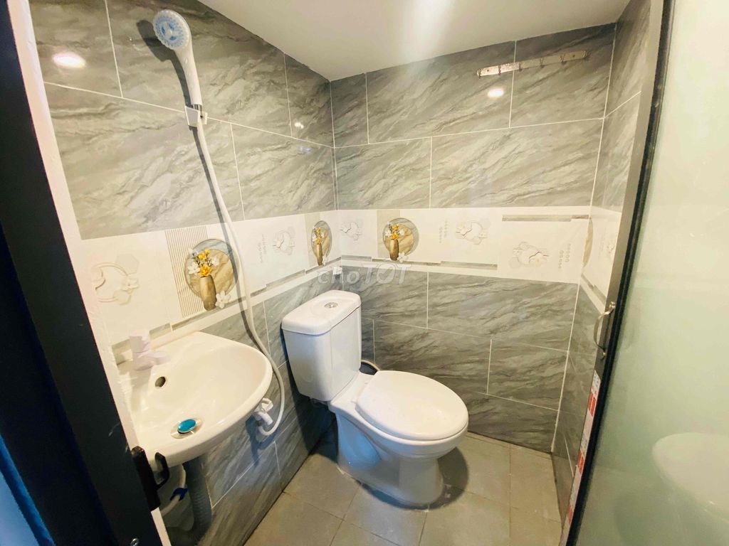 We'll rent a super cool room.