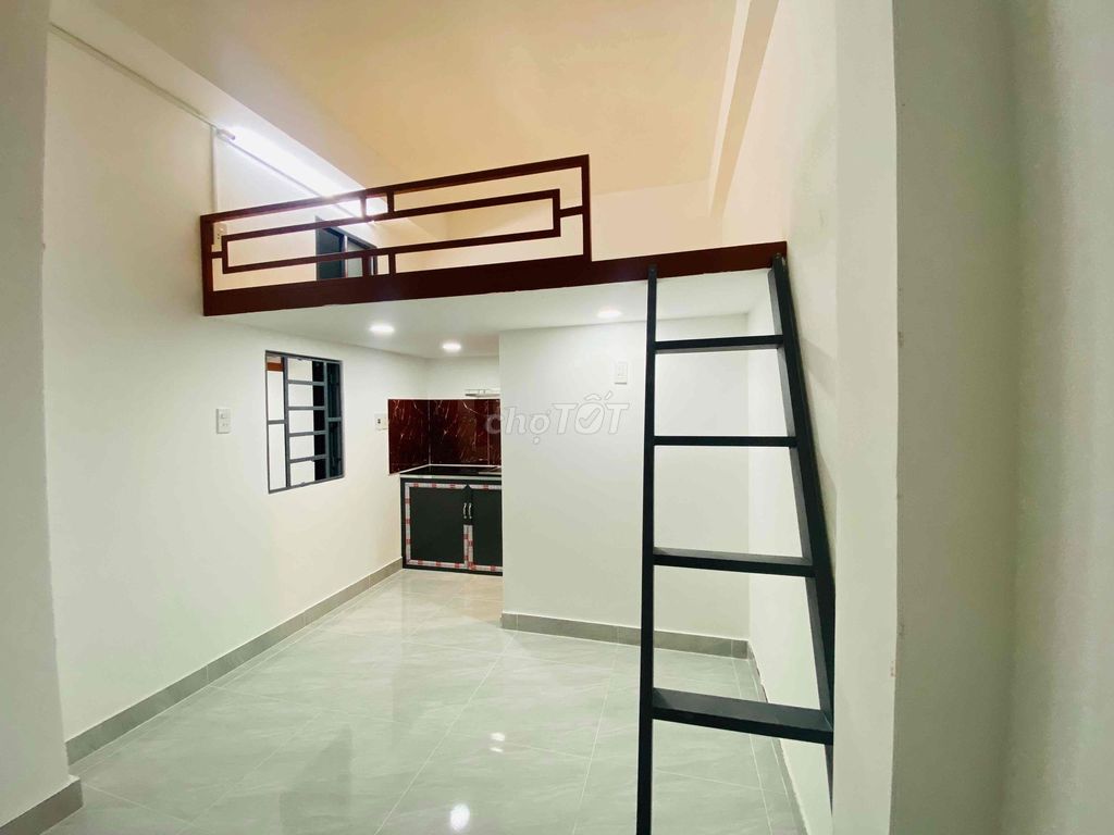 To rent a super-scalable hotel room