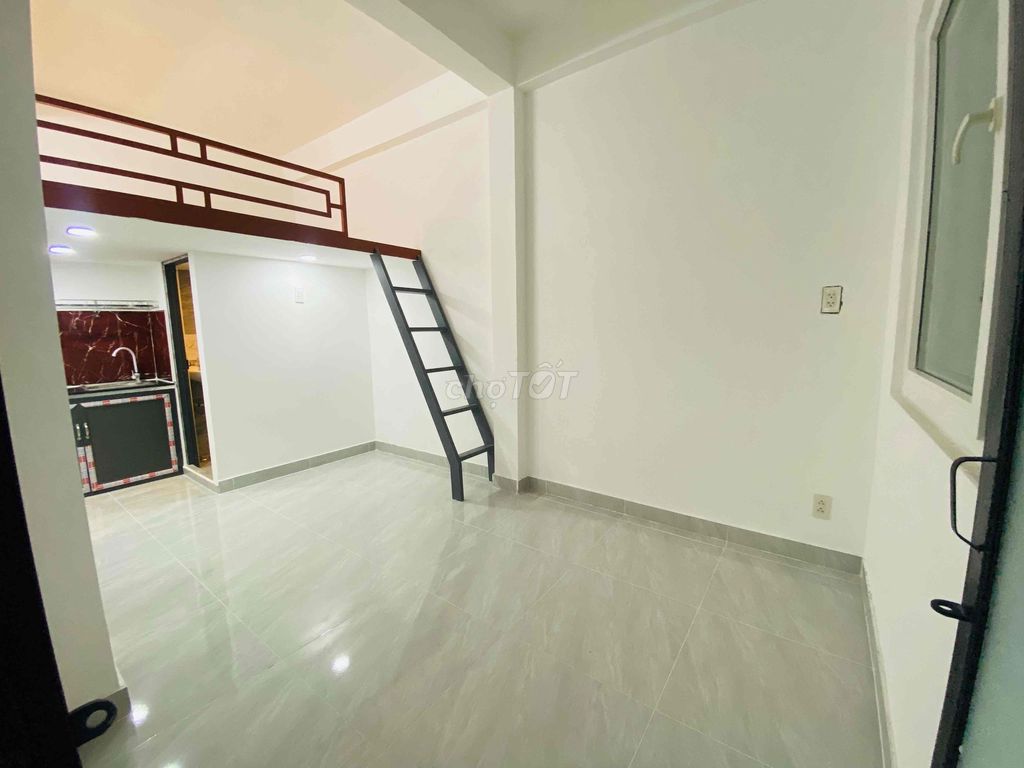 To rent a super-scalable hotel room