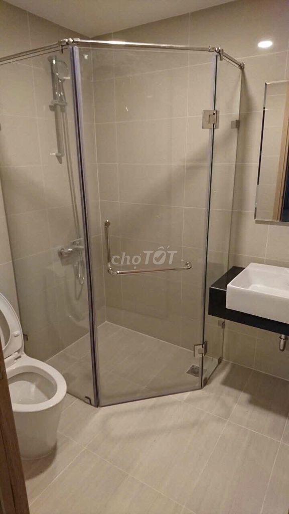 High-level Picity apartment. tx13. District 12. 60 meters 2 bedrooms ntcb. At 7.5 million.