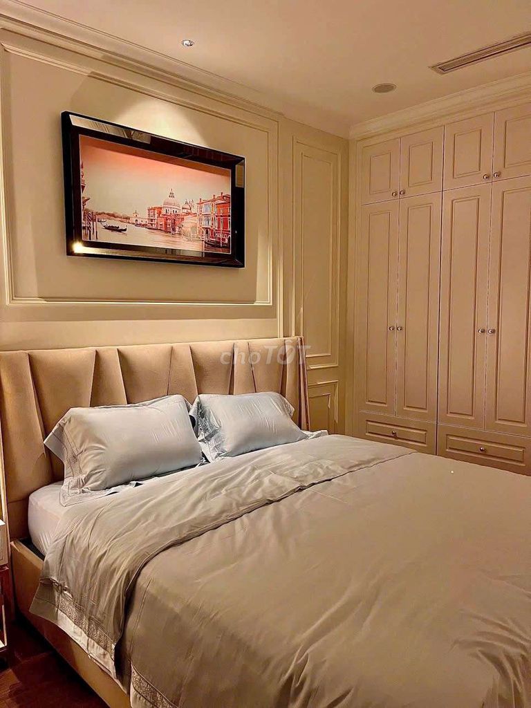 Rent Studio 1 Vinhomes Grand Park bedroom for $1.5 million.