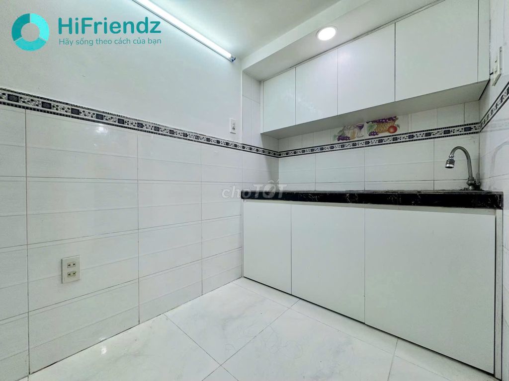 The mini apartment's 25 M2 wide with elevators.