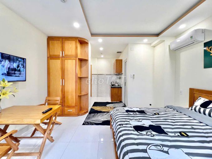 Renting apartment service 35 m 2 full district 3