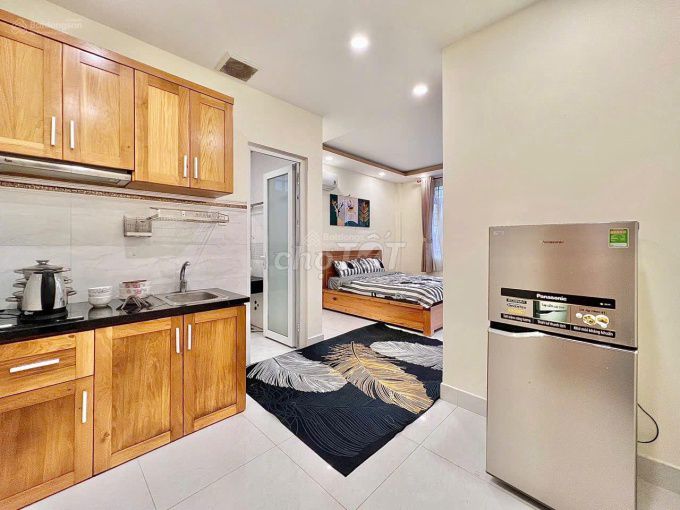 Renting apartment service 35 m 2 full district 3