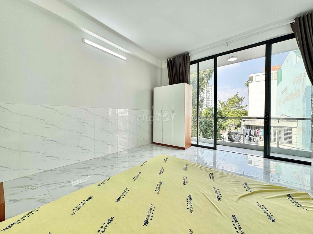 Rent the balcony at Lê Đức Thọ Gò Vấp elevator.