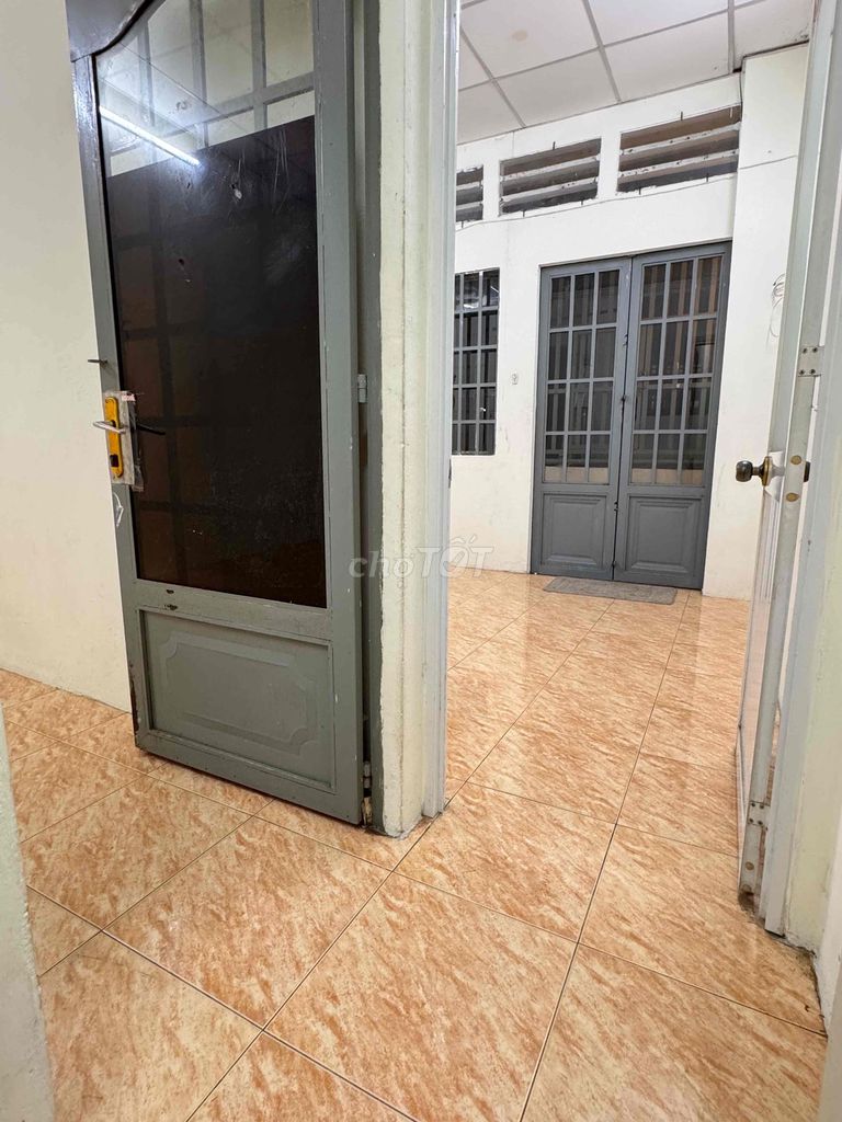 Rent the original house - near the popular text