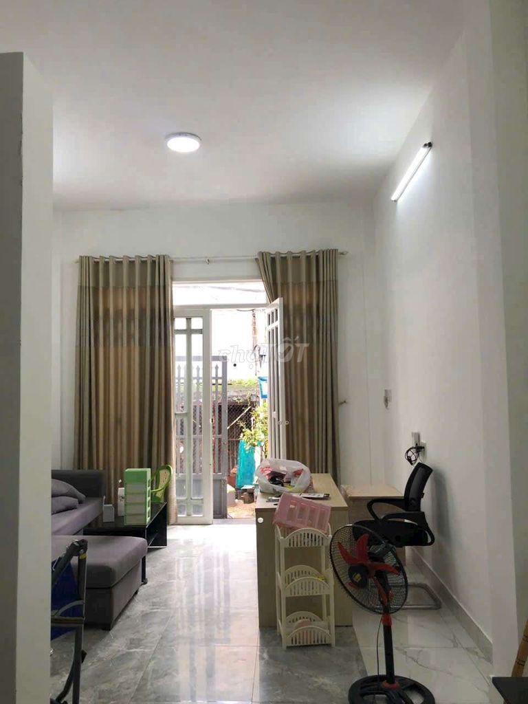 Rent Bình Tiên, 12 million, 2 bedrooms, 2 air conditioning.