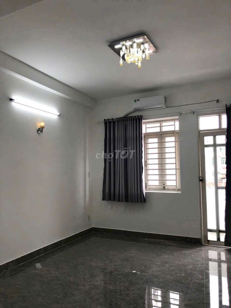 Rent Bình Tiên, 12 million, 2 bedrooms, 2 air conditioning.