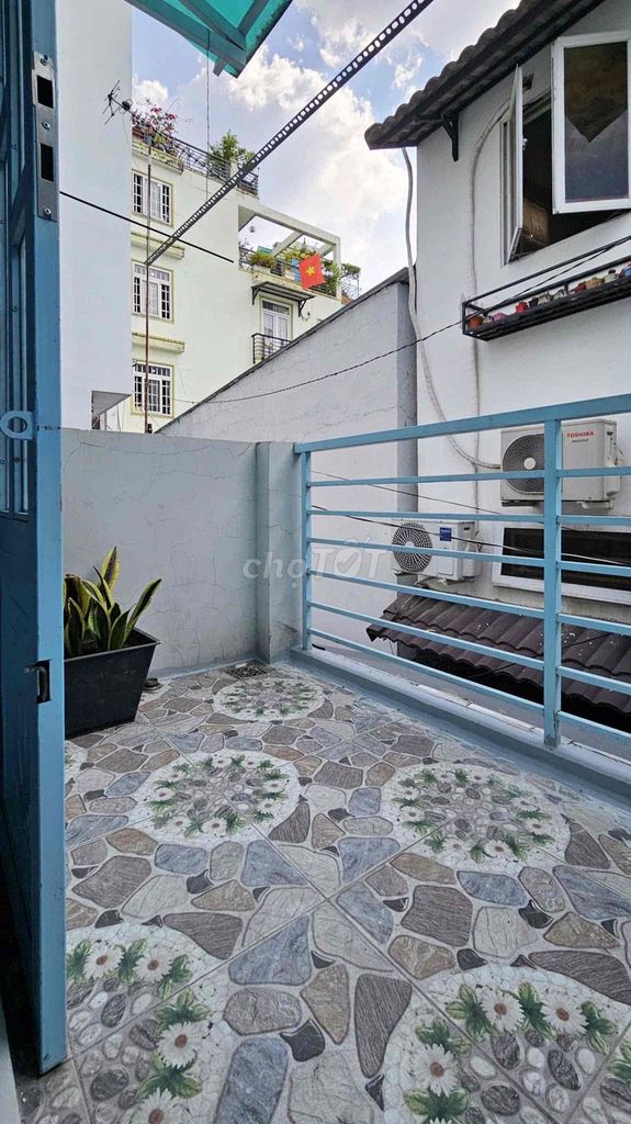 District 3 - Trần Quang Diệu - 3 Cold Machine + Laundry - 4 bedroom - full interior - only 10 million
