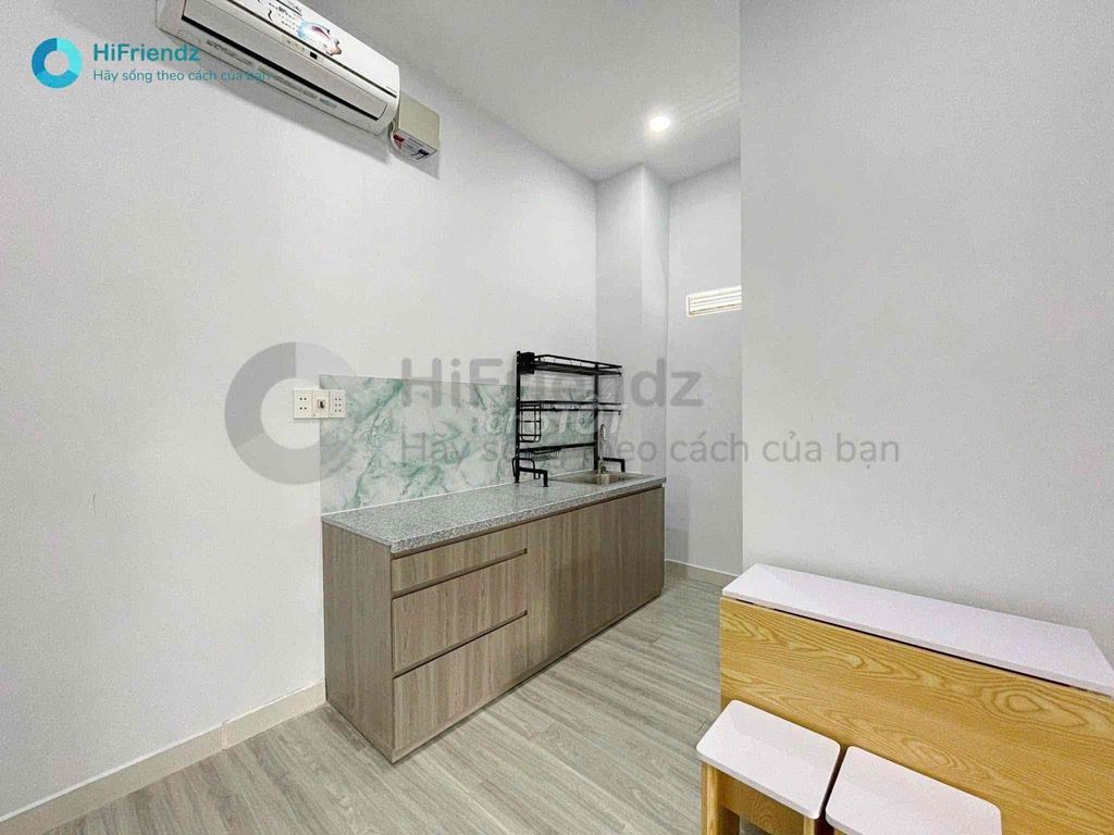 INTERNAL INCREASE - basic interior - T window