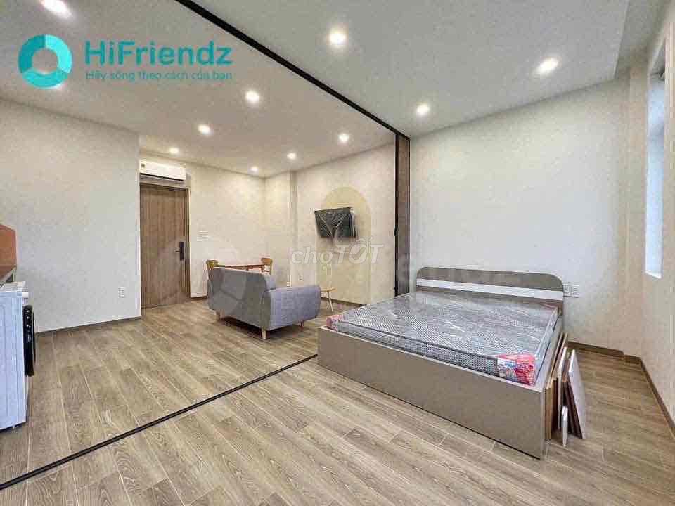 The studio can separate the kitchen into a bedroom - a full interior - open window