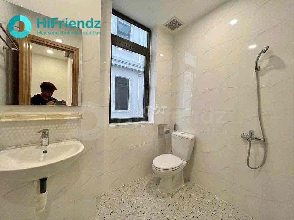 The studio can separate the kitchen into a bedroom - a full interior - open window