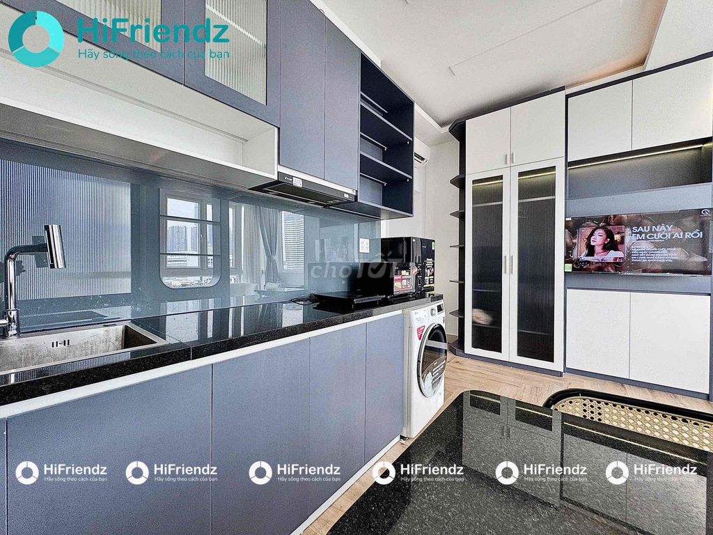 The House of Modern Services - Full Home - Convenient Through Central