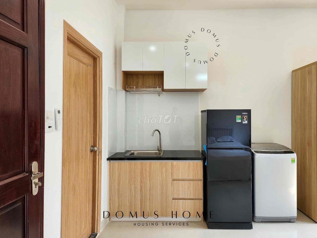 The super open balcony studio, near the beauty, the vivo...