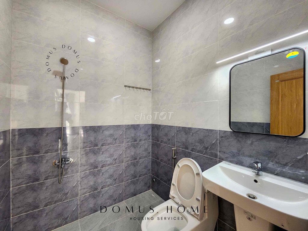 The super open balcony studio, near the beauty, the vivo...